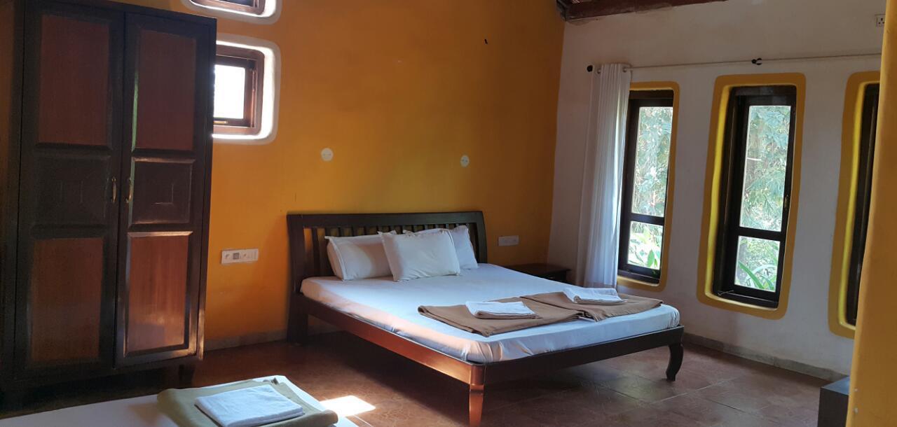 Cherilyn Monta Resort - Ratnagiri Vatul Exterior photo